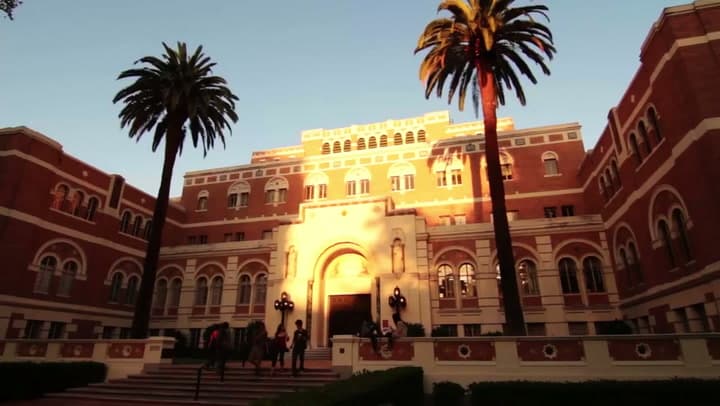 Crestron And Zoom Hybrid Learning At University Of Southern California