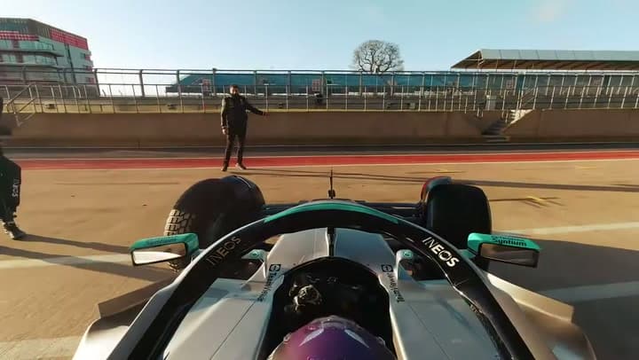Crestron Case Study Mercedes-AMG Petronas Formula One™ Team