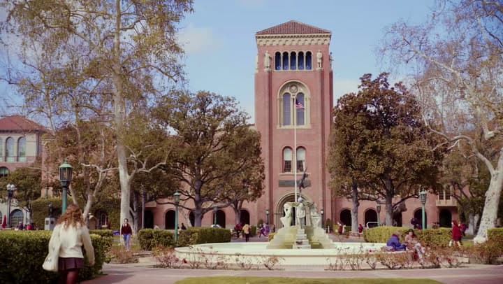 Crestron Case Study USC Digital Creative Lab